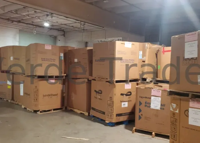 Detroit, MI 48227 – 5 Wall – 48 × 40× 40″ Detroit, MI 48227 – 5 Wall – 48 × 40× 40″